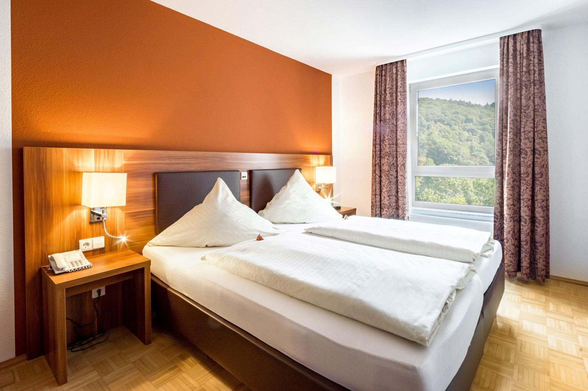 Hotel & Residenz Am Kurpark Schlangenbad Eksteriør billede